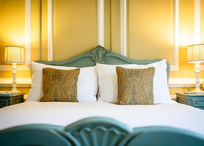 The Georgian Townhouse *