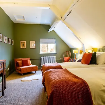 The Georgian Townhouse *