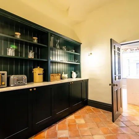 The Georgian Townhouse * York